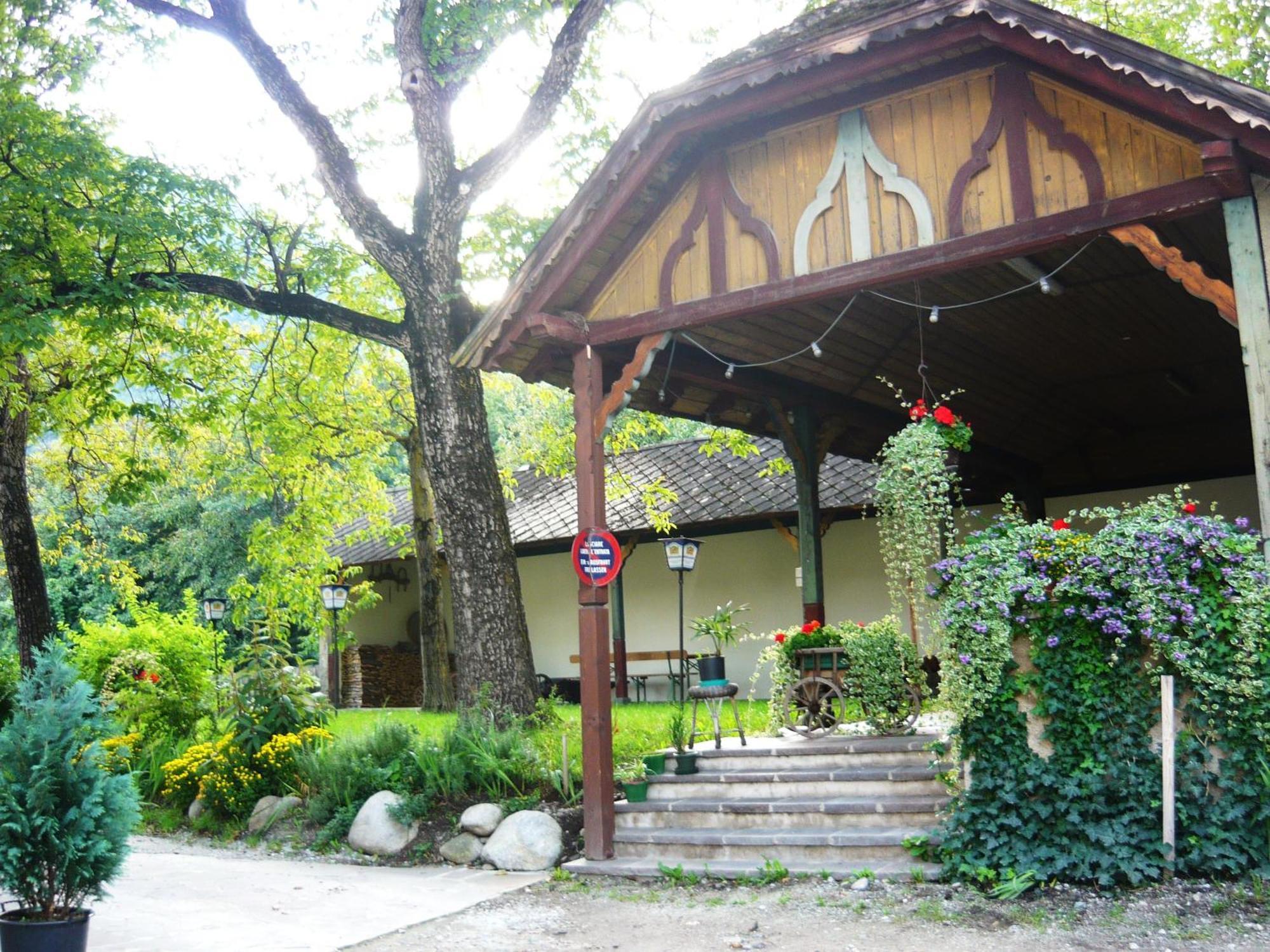 Gasthof Goldenes Lamm Vahrn Exteriér fotografie