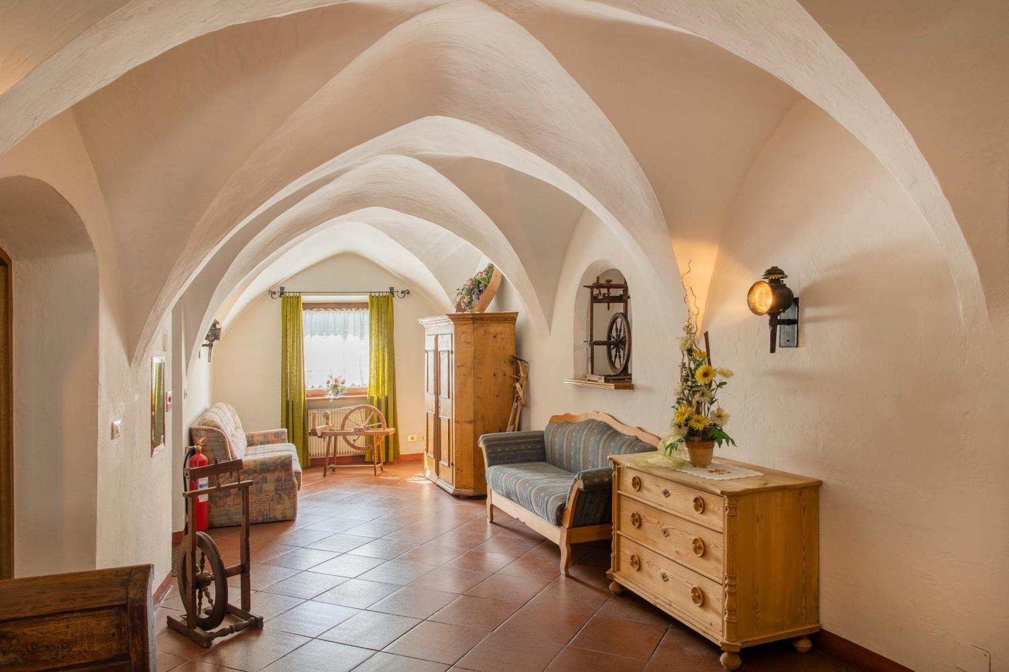Gasthof Goldenes Lamm Vahrn Exteriér fotografie