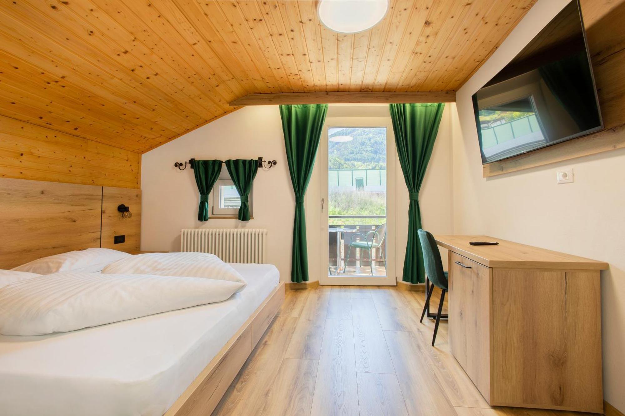 Gasthof Goldenes Lamm Vahrn Exteriér fotografie